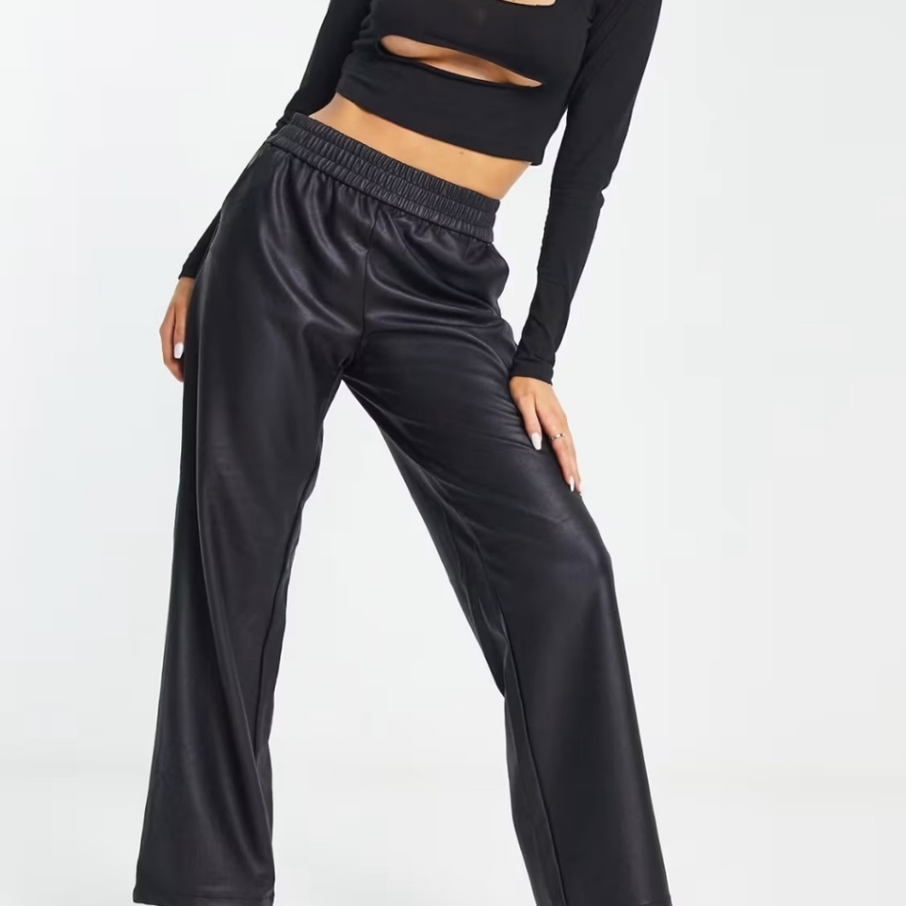 Only Carmakoma elastic black Faux leather pants size US 20